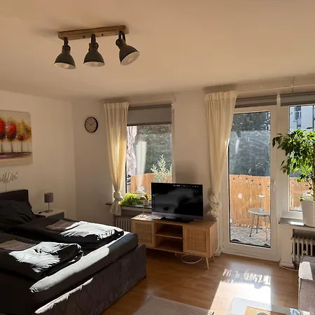 Ruhiges Mit Balkon, Charmantes Viertel Zentral Gelegen Apartamento *